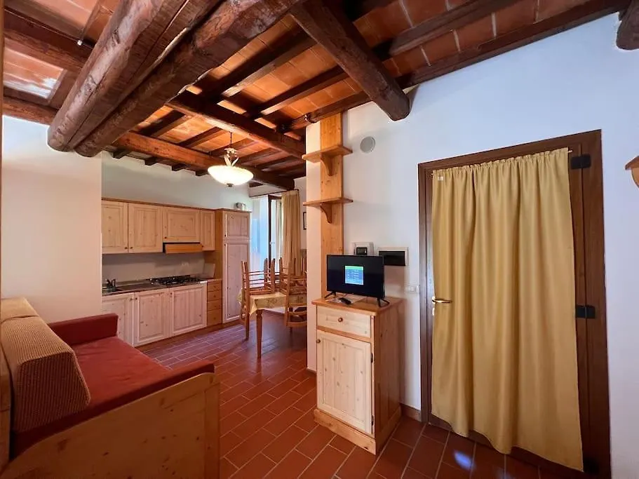 Appartamento 4 Pasqua In Accogliente Rifugio Di Montagna Con Internet Privato E Parcheggio Gratuito - Nuova Gestione Castel del Piano  Italia