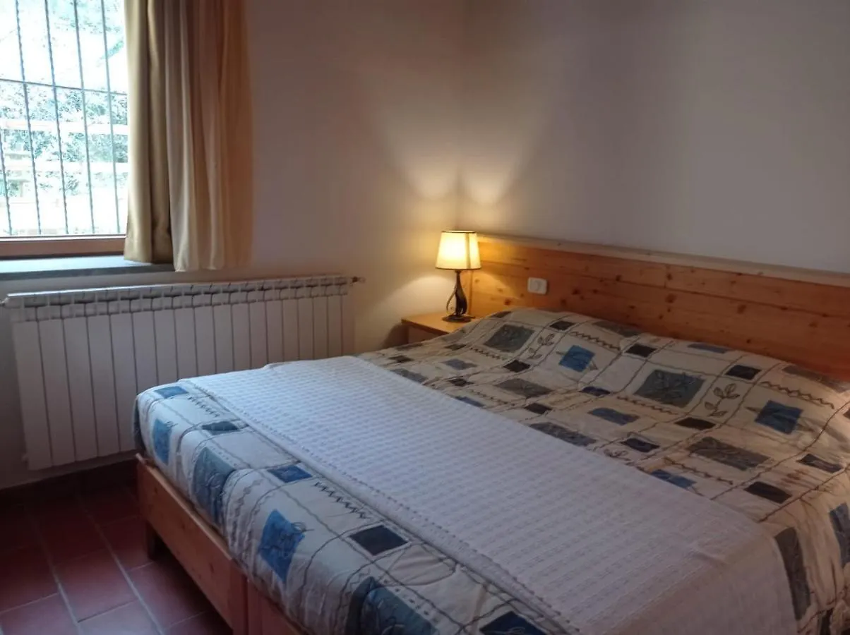 Appartamento 4 Pasqua In Accogliente Rifugio Di Montagna Con Internet Privato E Parcheggio Gratuito - Nuova Gestione Castel del Piano  0*, Castel del Piano (Tuscany)